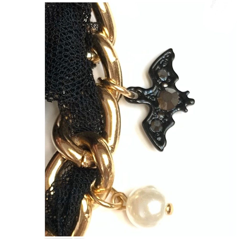 NWT Betsey Johnson 💋RICH WITCH Glow In The Dark Gold Tone Ribbon Chain Bracelet - Picture 5 of 7
